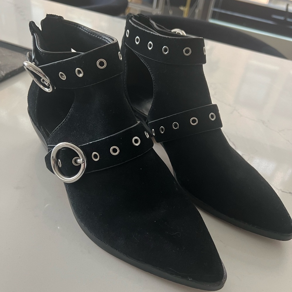 Rebecca Minkoff Austen Buckle Booties size 9